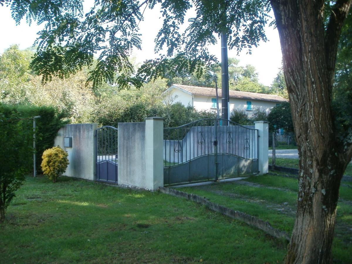 Vacances A St Germain D Esteuil 33340 Βίλα Saint-Germain-dʼEsteuil Εξωτερικό φωτογραφία